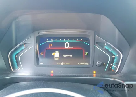 2023 Honda Odyssey Touring z USA, uszkodzony, nr VIN 5FNRL6H85PB000292